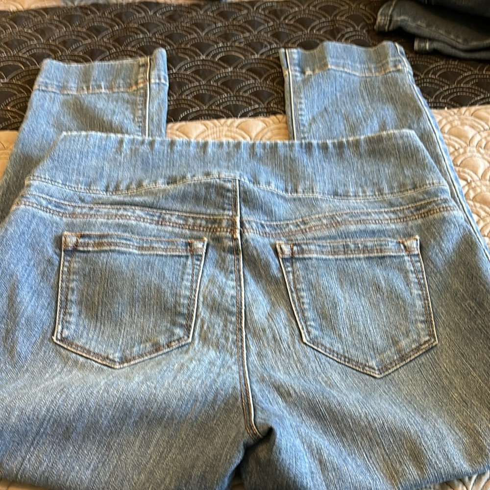 Capri pants - Picture 4 of 4